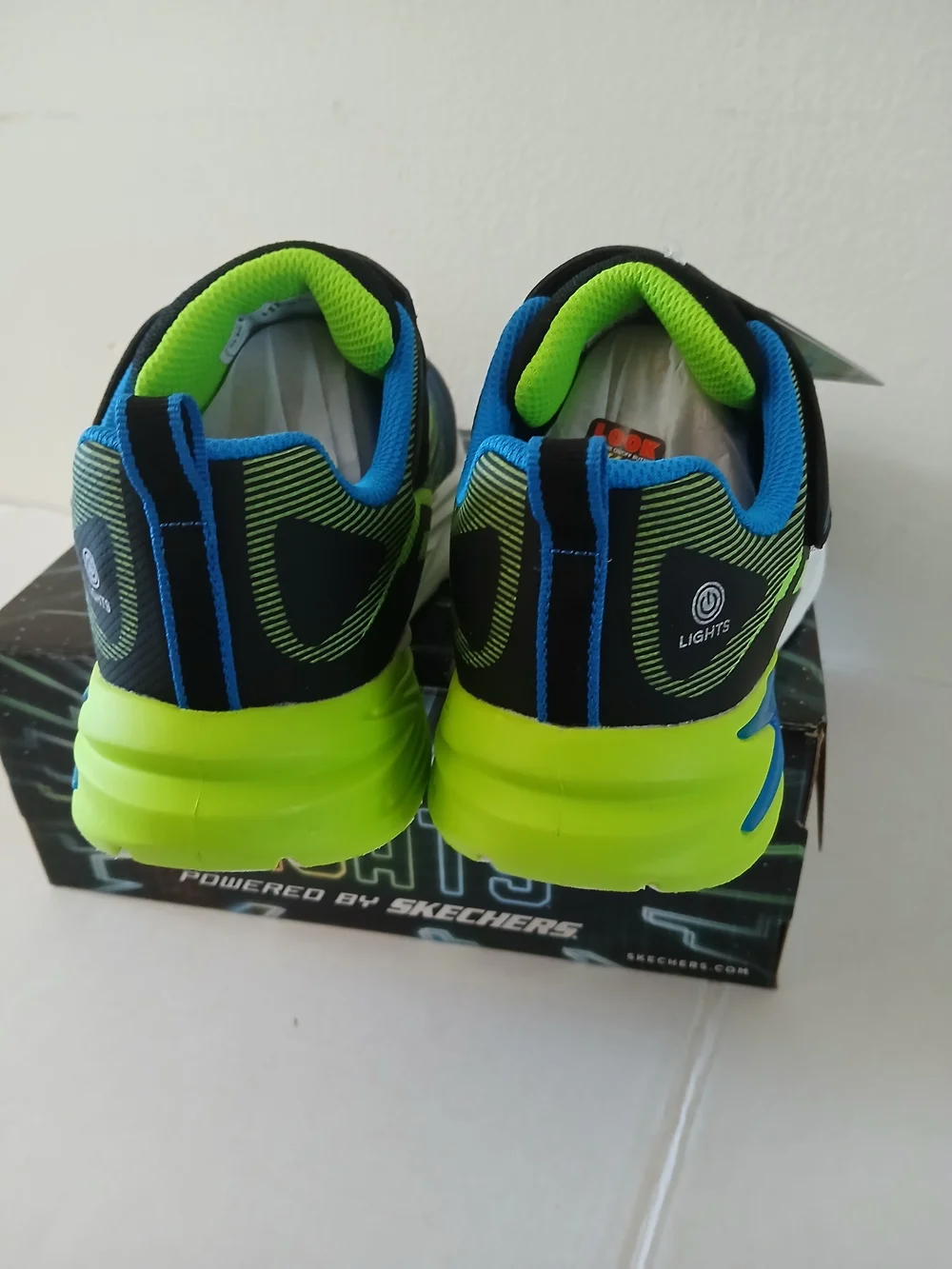 Skechers Kids Blue & Neon Green Light-Up Sneakers Easy On Easy Off $30